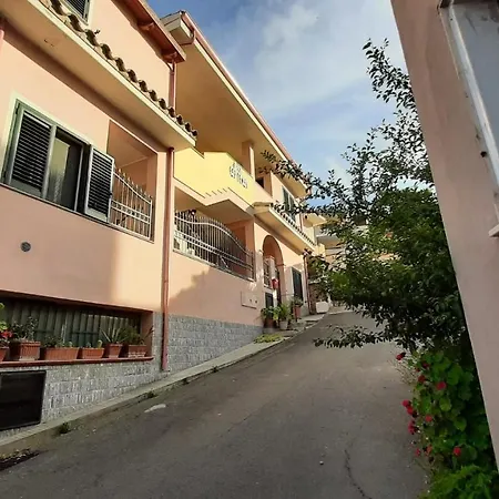 Σπίτι διακοπών Ely's Flat *