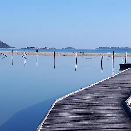 Ely's Flat Σπίτι διακοπών Villasimius